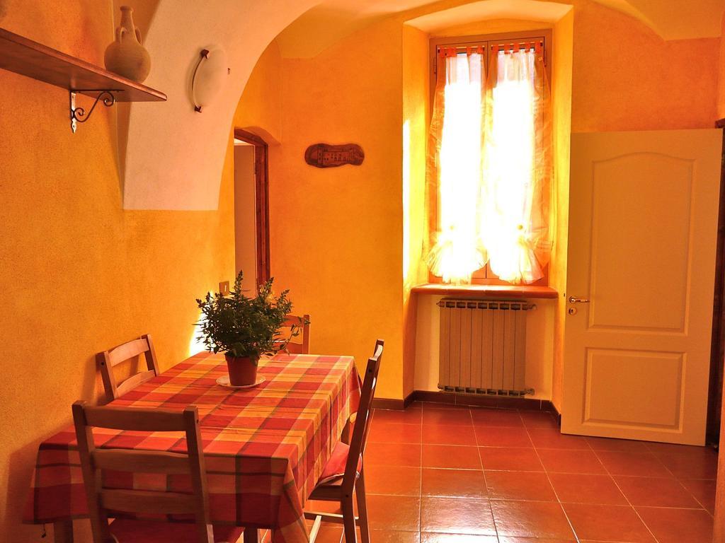 Il Ruscello Apartment Dolceacqua Room photo